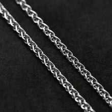 Load image into Gallery viewer, Chain closeup of Platinum 950 wheat chain by Caps Brothers