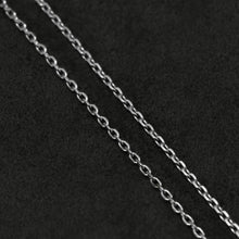 Load image into Gallery viewer, Chain closeup of Platinum 950 necklace with endless loop by Caps Brothers