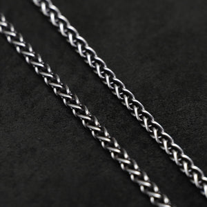 Chain closeup of sterling silver wheat chain by Caps Brothers